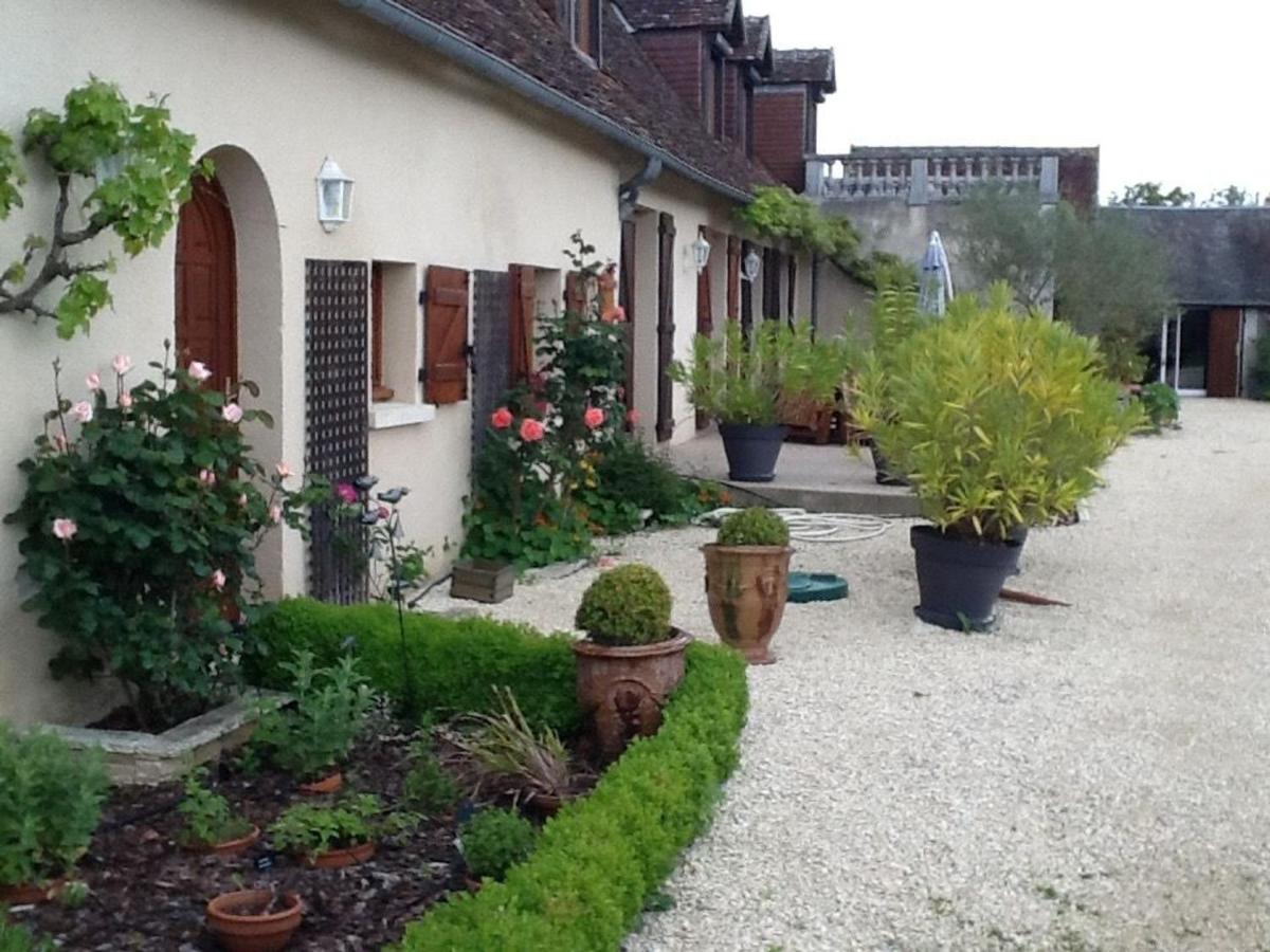 Bed and breakfast Gite Enchanteur Avec Jardin Prive Et Climatisation Pres Du Chateau D'Azay-Le-Ferron - Fr-1-591-457 Extérieur photo